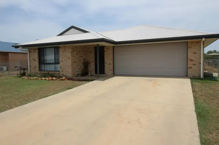 5 Mount Macarthur Boulevard, Capella QLD 4723