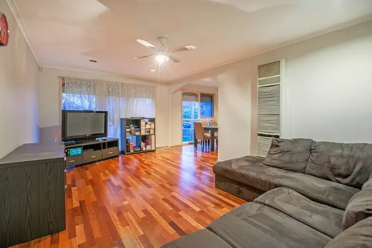 Second view of Homely house listing, 5 Natalie Court, Thomastown VIC 3074