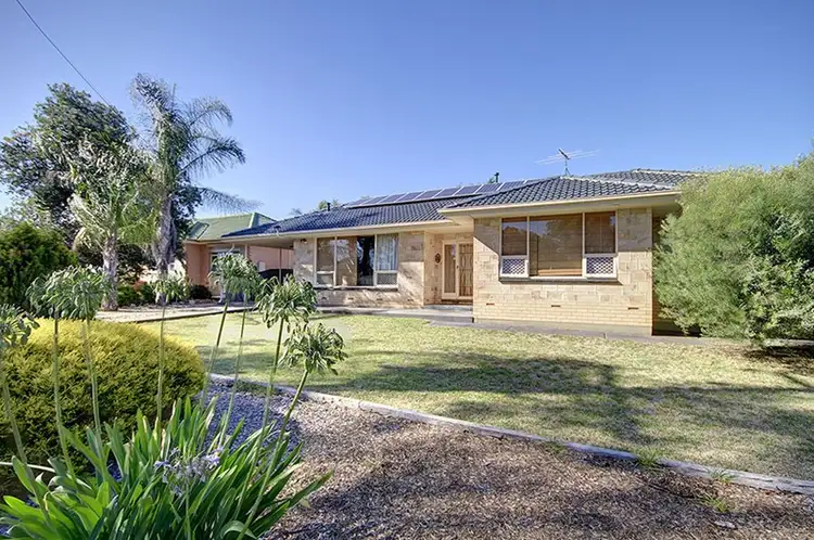 4 Cranborne Crescent, Morphett Vale SA 5162