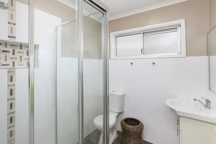 Fifth view of Homely house listing, 8 Colin Street, Berkeley Vale NSW 2261