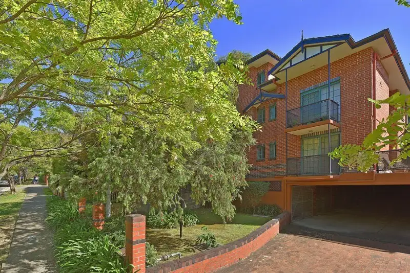 Main view of Homely unit listing, 11/27 Burdett Street, Hornsby NSW 2077