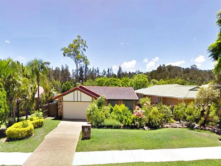 8 Cootharaba Drive, Helensvale QLD 4212