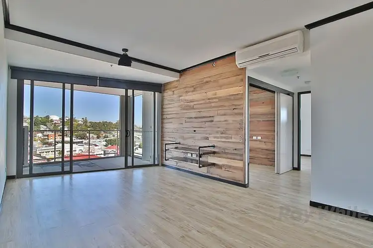 Main view of Homely unit listing, 907/11 Ellenborough Street, Woodend QLD 4305
