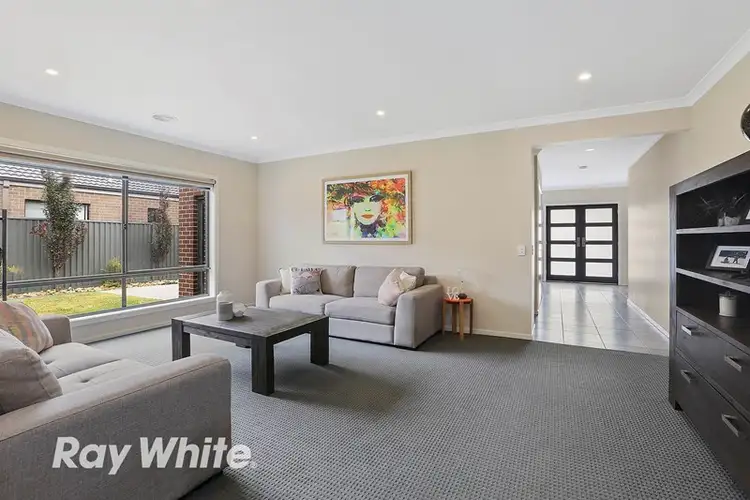 Second view of Homely house listing, 11 Kingfisher Court, Lara VIC 3212