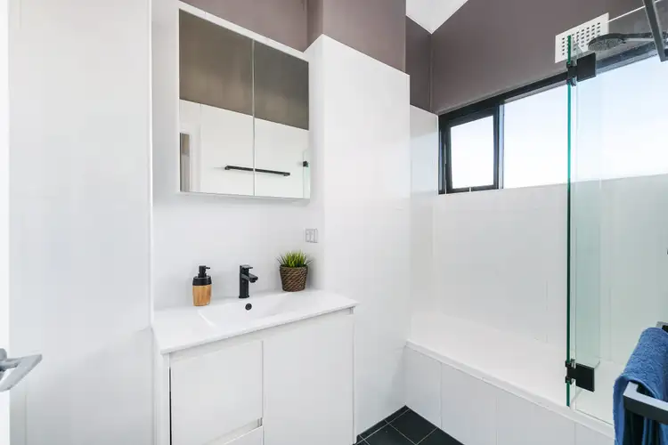 Sixth view of Homely apartment listing, 6/16 Moore Road, Freshwater NSW 2096