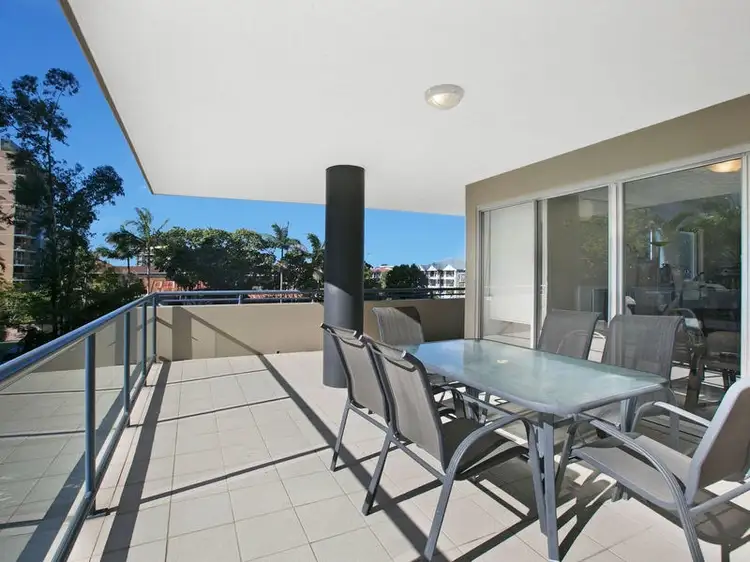 Third view of Homely unit listing, 4/19 Thorn Street, Kangaroo Point QLD 4169