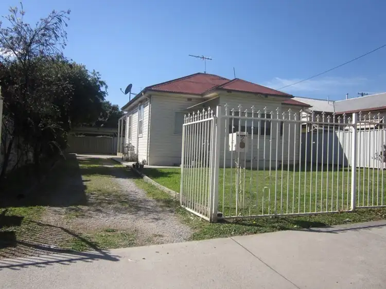 Main view of Homely house listing, 2 Mahony Avenue, Tamworth NSW 2340