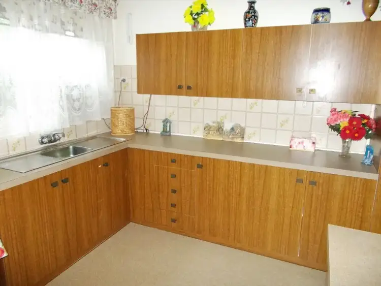 Second view of Homely house listing, 16 Patterson Street, Bordertown SA 5268