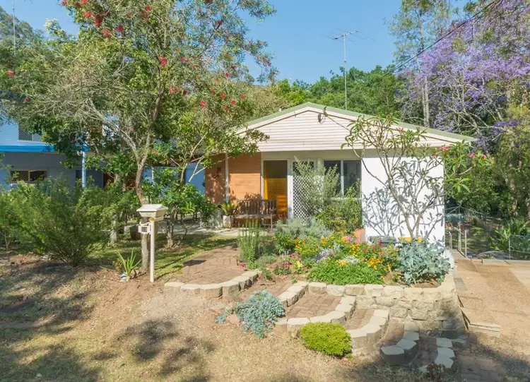 13 Kimba Street, Chapel Hill QLD 4069