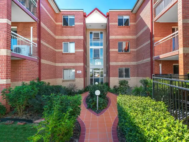 Second view of Homely apartment listing, 3/20 Dobson Street, Ascot QLD 4007