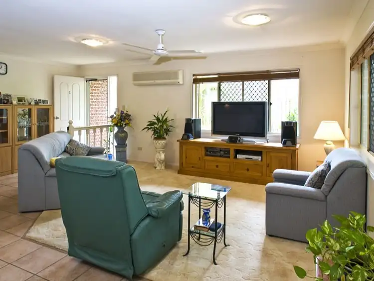 Third view of Homely other listing, 1/32 Headsail Drive, Banksia Beach QLD 4507