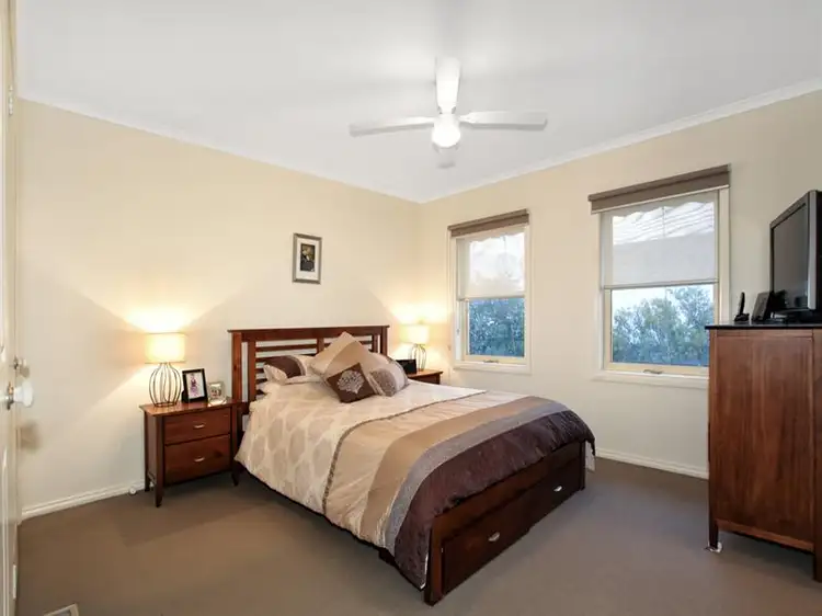 Sixth view of Homely townhouse listing, 4 Federation Walk, Hughesdale VIC 3166