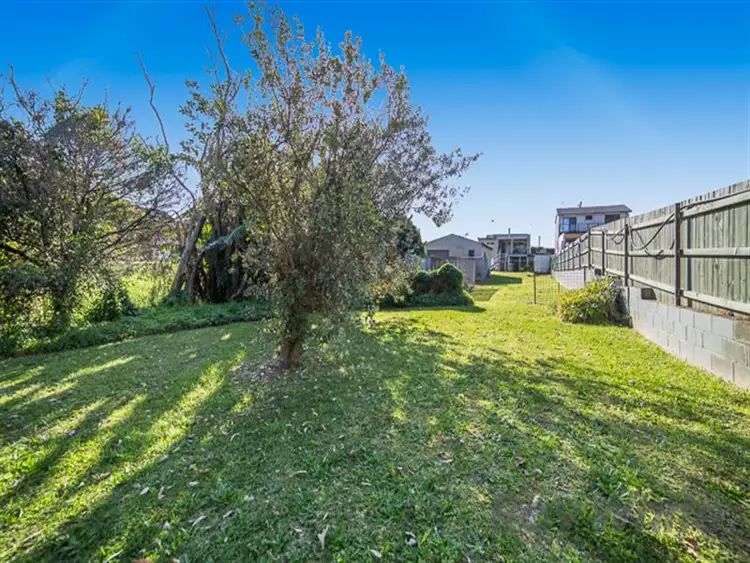 Third view of Homely house listing, 7 Kalaroo Road, Redhead NSW 2290