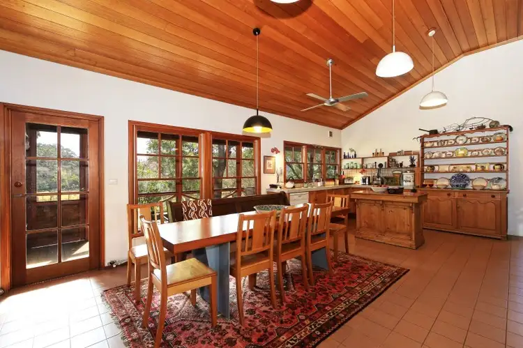25 Old Burrier Road, Nowra Hill NSW 2540