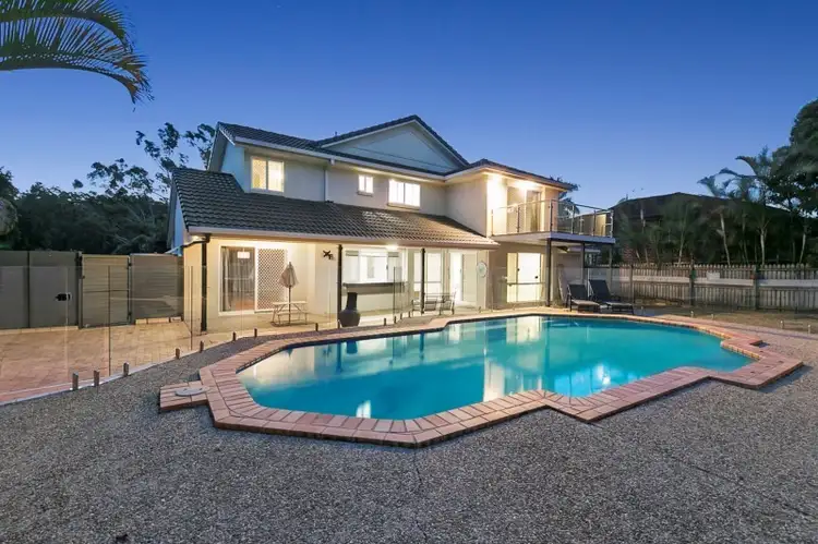 10 Rembrandt Way, Mackenzie QLD 4156