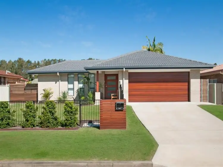 168 Yamba Road, Yamba NSW 2464