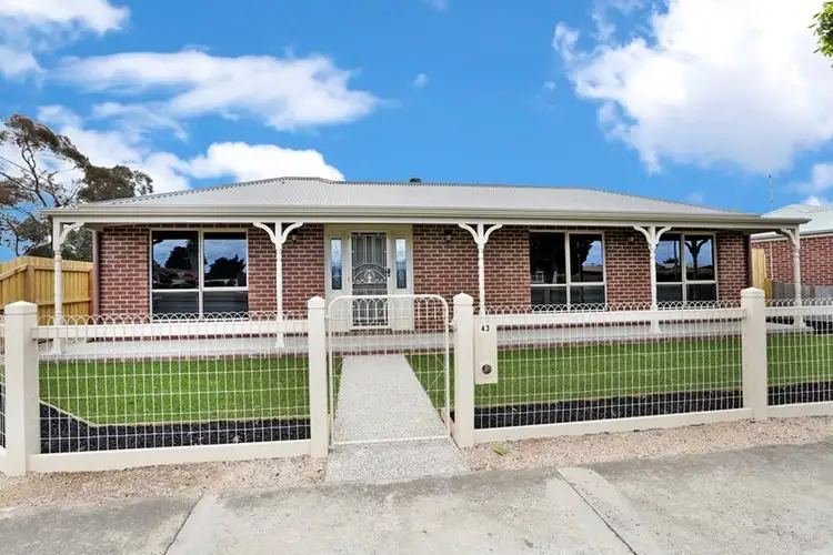1/43 Bellarine Highway, Newcomb VIC 3219