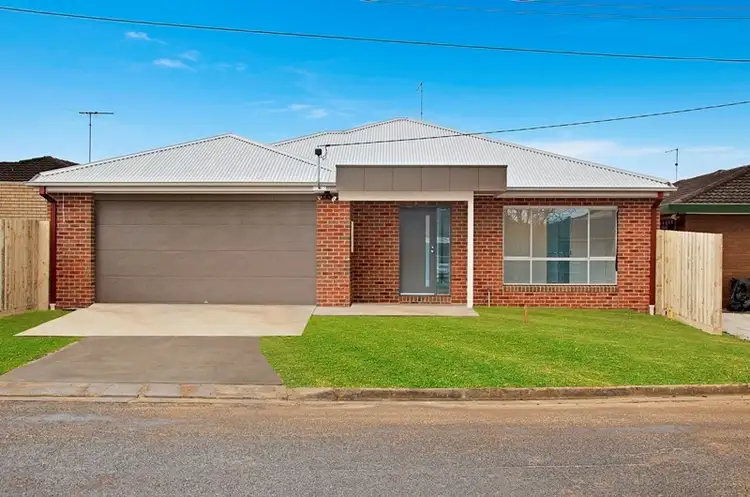 12A Konrads Crescent, Highton VIC 3216