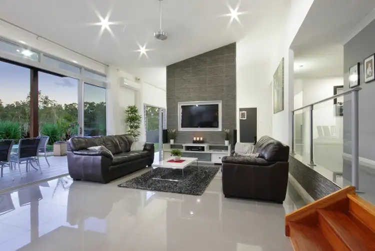 8 Cooinda Place, Glass House Mountains QLD 4518