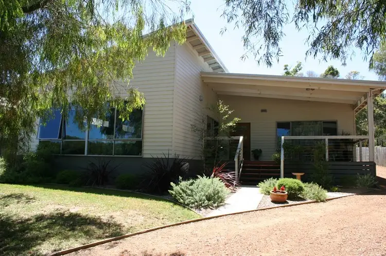 10 Heather Road, Denmark WA 6333