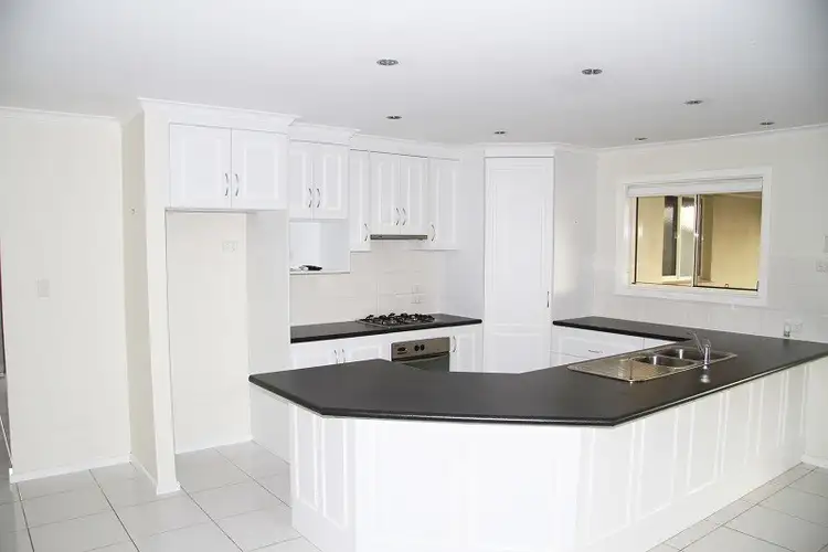 Sixth view of Homely house listing, 5 Stableford Court, Mount Gambier SA 5290