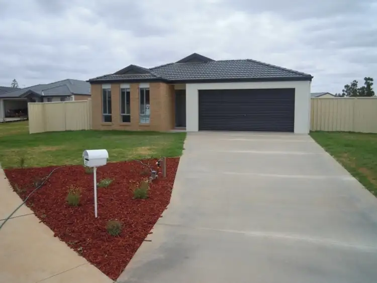 27 Boomerang Court, Mildura VIC 3500