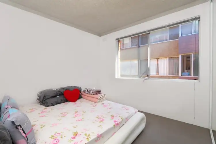 Fifth view of Homely unit listing, 4/35 The Avenue, Hurstville NSW 2220
