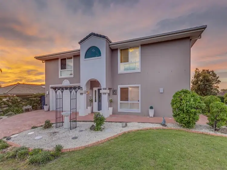 24 Juanita Street, Birkdale QLD 4159