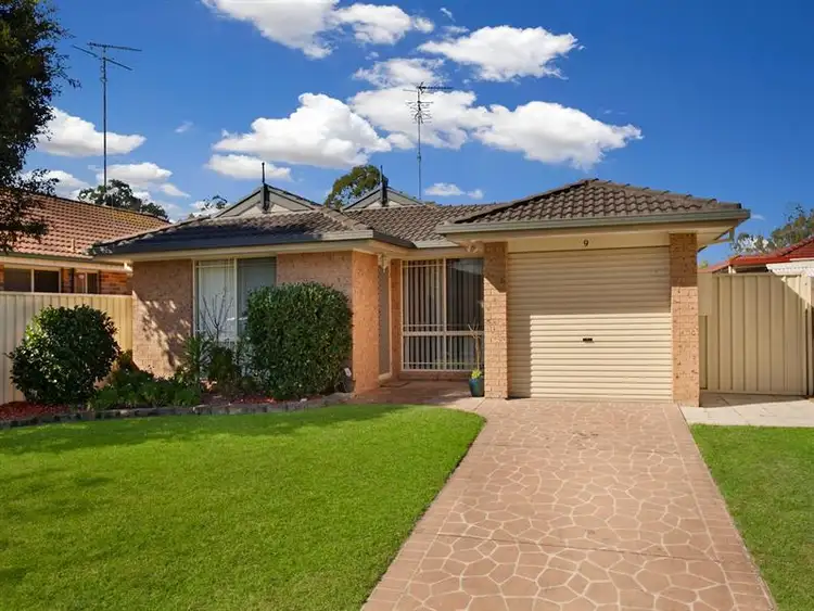 9 Dunstan Place, Bligh Park NSW 2756