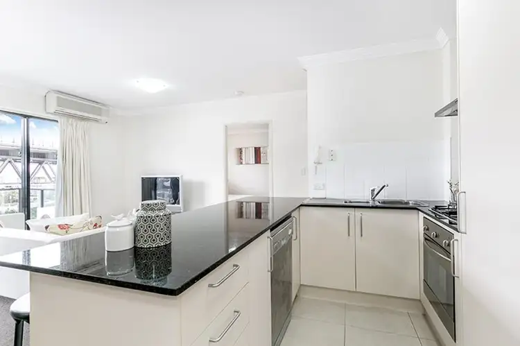 Fifth view of Homely unit listing, 17/161 Main Street, Kangaroo Point QLD 4169