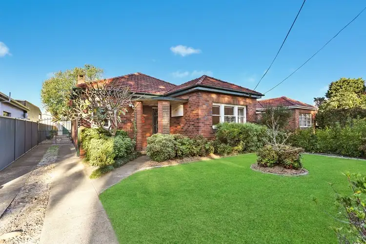 9 Durdans Avenue, Rosebery NSW 2018