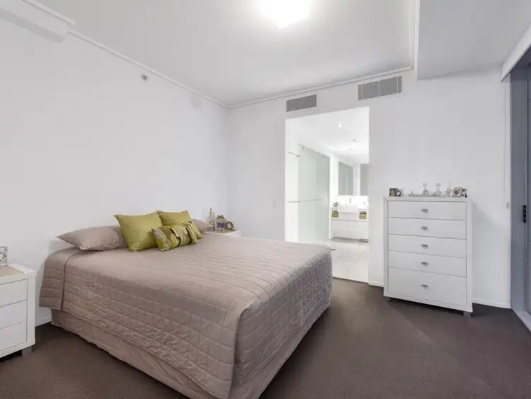 Sixth view of Homely apartment listing, 194/30 Macrossan Street, Brisbane QLD 4000