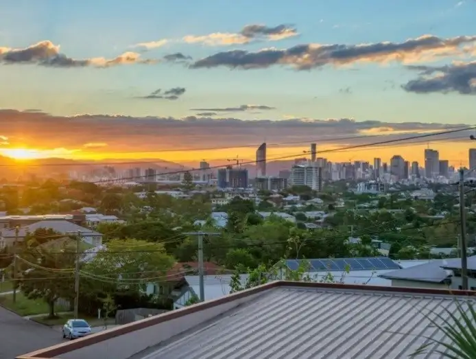 8 Spica Street, Coorparoo QLD 4151