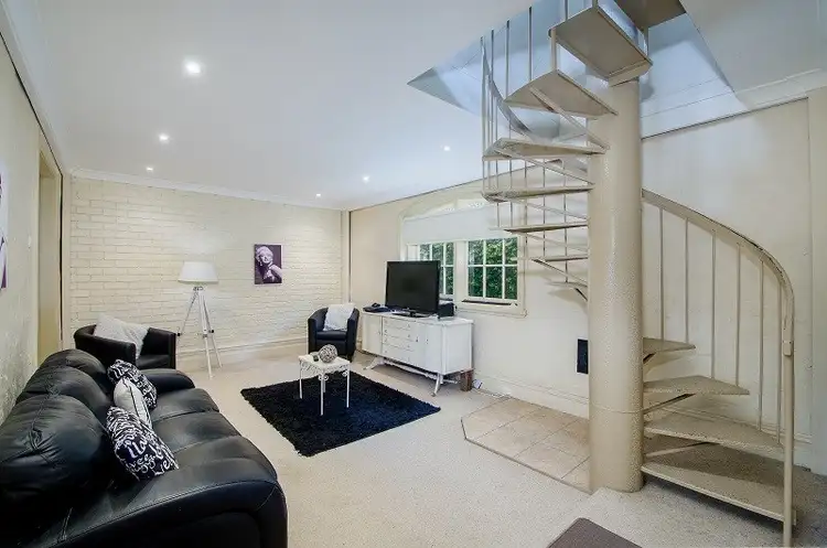 Third view of Homely apartment listing, 5 Waterhouse Street, Mount Gambier SA 5290