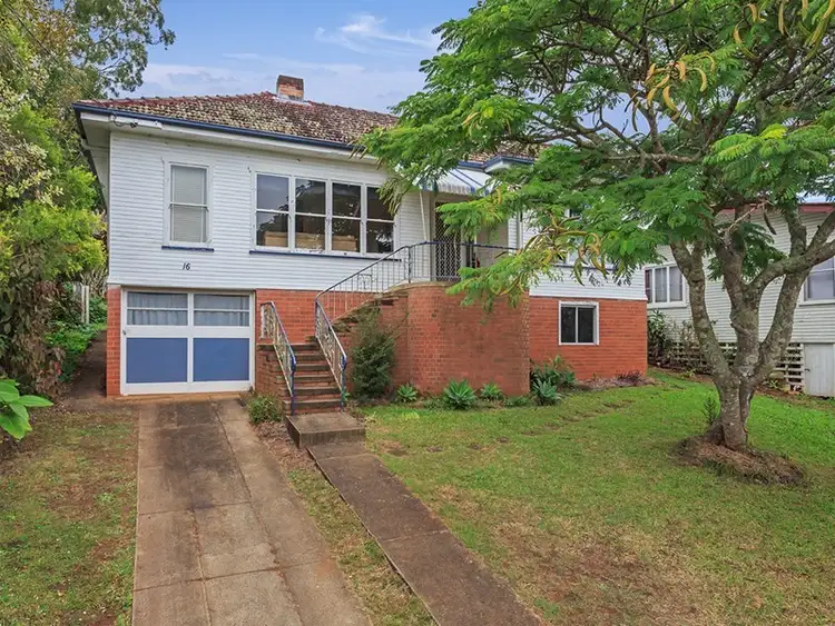 16 Cadboll Street, Lismore Heights NSW 2480