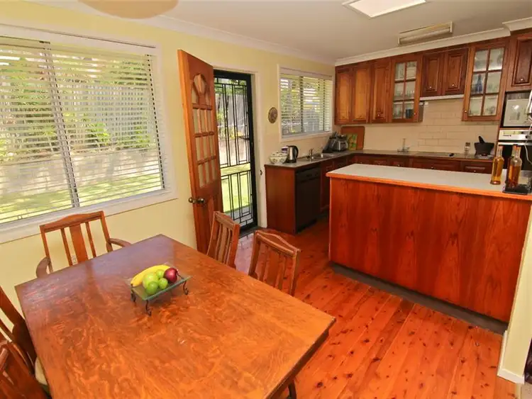 Fifth view of Homely house listing, 10 Moray Parade, Saratoga NSW 2251