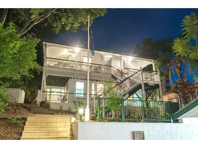 39 Dudley Street, Bardon QLD 4065