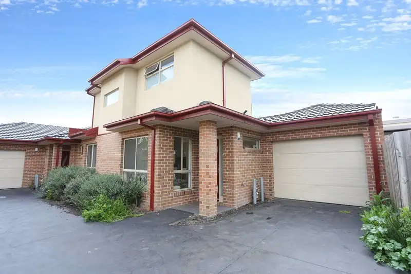 Main view of Homely townhouse listing, 2/113 Alfrieda Street, St Albans VIC 3021