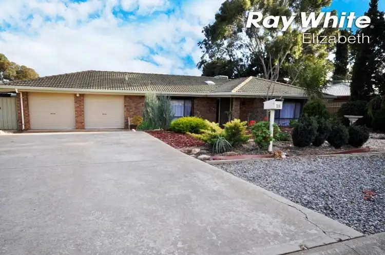 18 Megunya Crescent, Craigmore SA 5114