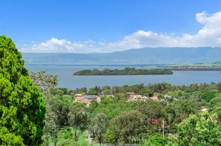 30 Shearwater Drive, Berkeley NSW 2506
