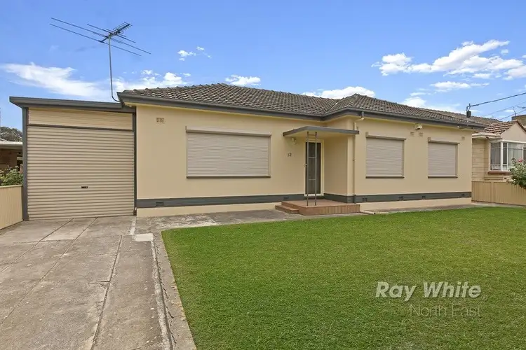 12 Windsor Avenue, Clearview SA 5085