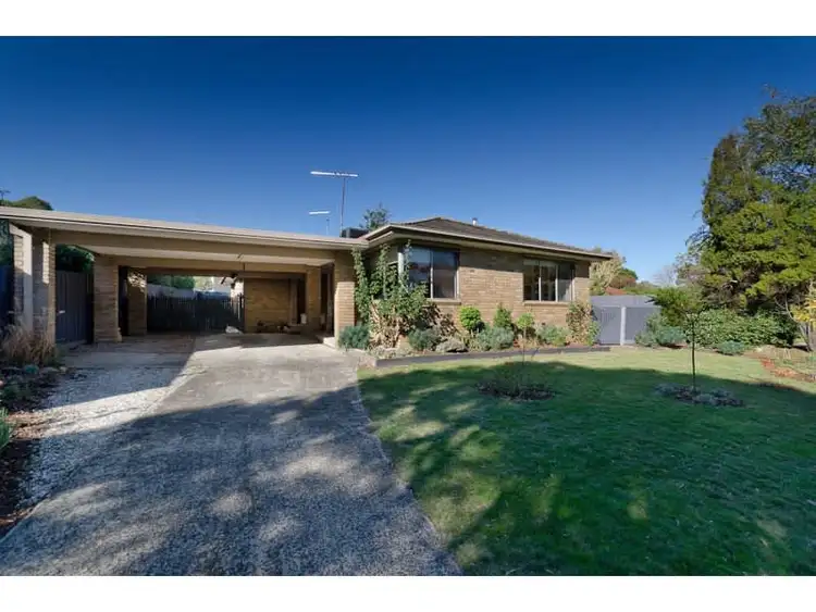 Second view of Homely house listing, 5 Berry Close, Mornington VIC 3931