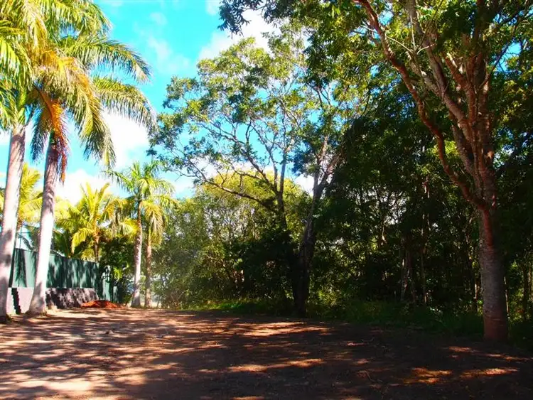 6 Wrights Road, Glenella QLD 4740