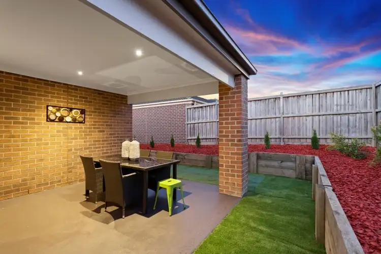 Third view of Homely house listing, 5 Greenview Court, Cranbourne North VIC 3977