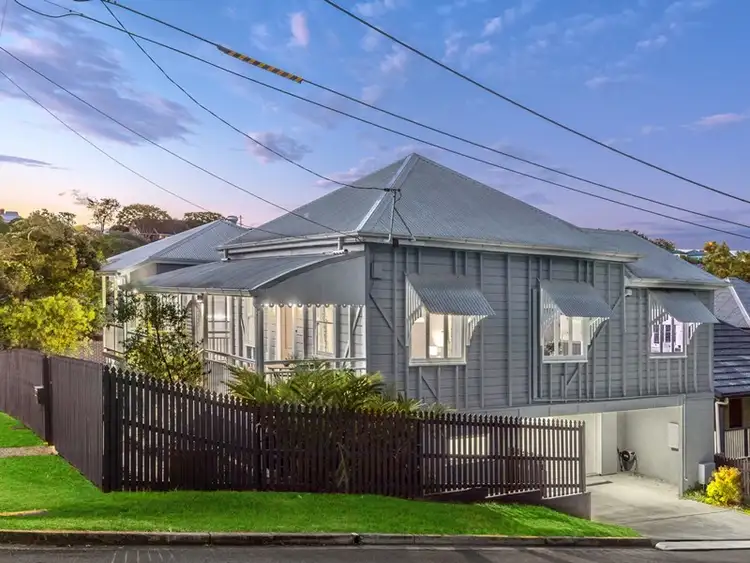 33 Craig Street, Red Hill QLD 4059