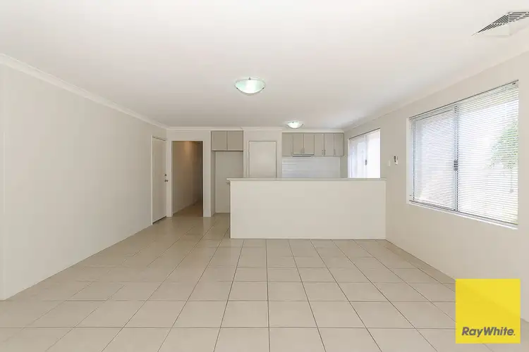 Fifth view of Homely house listing, 4/16 Larwood Crescent, High Wycombe WA 6057