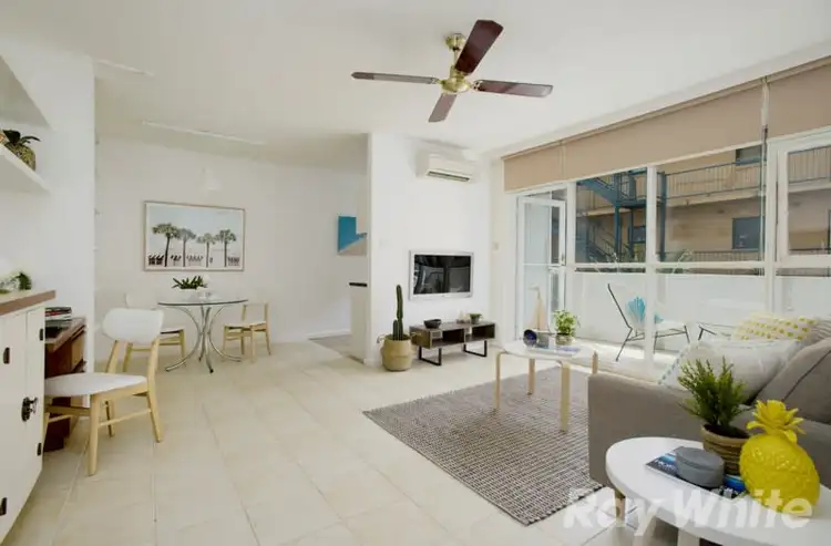 Third view of Homely apartment listing, 1D/12 Marine Parade, St Kilda VIC 3182