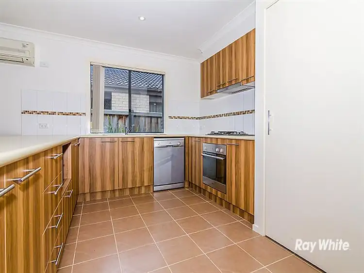 Seventh view of Homely house listing, 7 Snowdonia Road, Cranbourne North VIC 3977