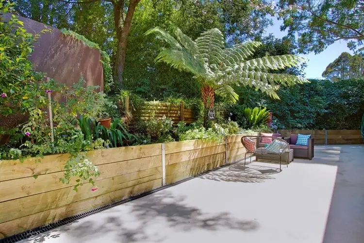 Fourth view of Homely house listing, 2 Nina Place, Kurrajong Heights NSW 2758