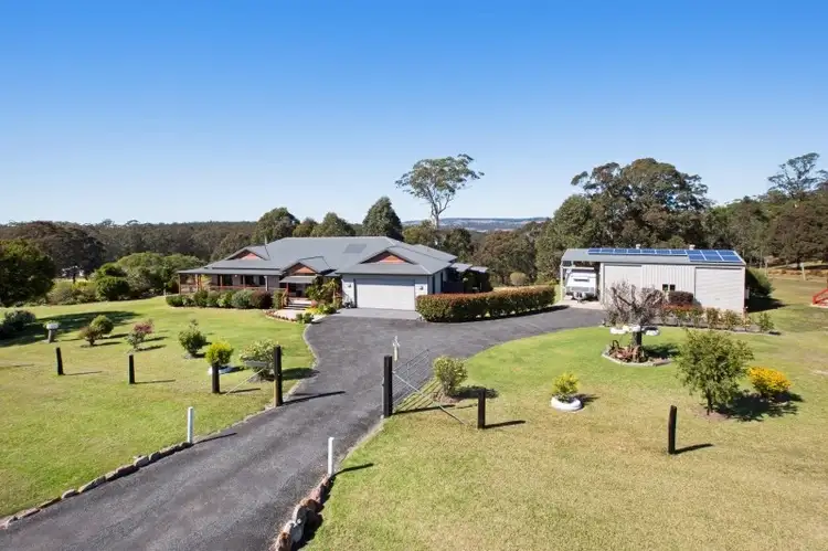 33 Woodlea Court, Crows Nest QLD 4355